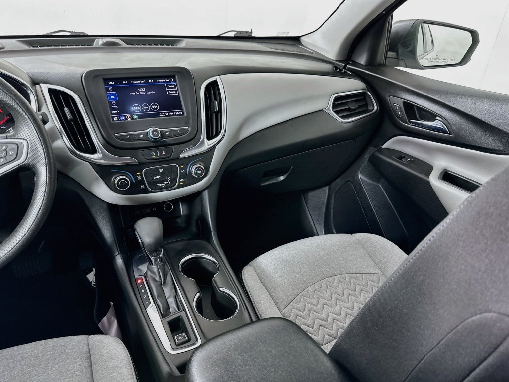 Used 2022 Chevrolet Equinox LS w/ LS Convenience Package FWD image 22