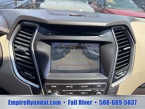 Used 2018 Hyundai Santa Fe SE w/ Cargo Package AWD/4WD image 23