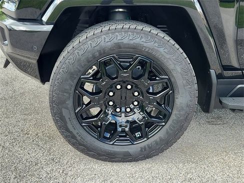 New 2026 GMC Hummer EV 2X image 6