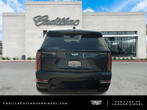 Used 2025 Cadillac Escalade IQ Sport 2 w/ LPO, Premium Carpet Package image 4