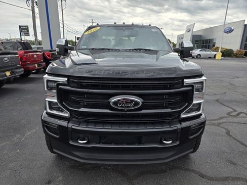 Used 2022 Ford F250 Platinum AWD/4WD image 3