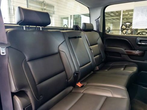 Used 2015 GMC Sierra 1500 SLT w/ SLT Crew Cab Value Package AWD/4WD image 29