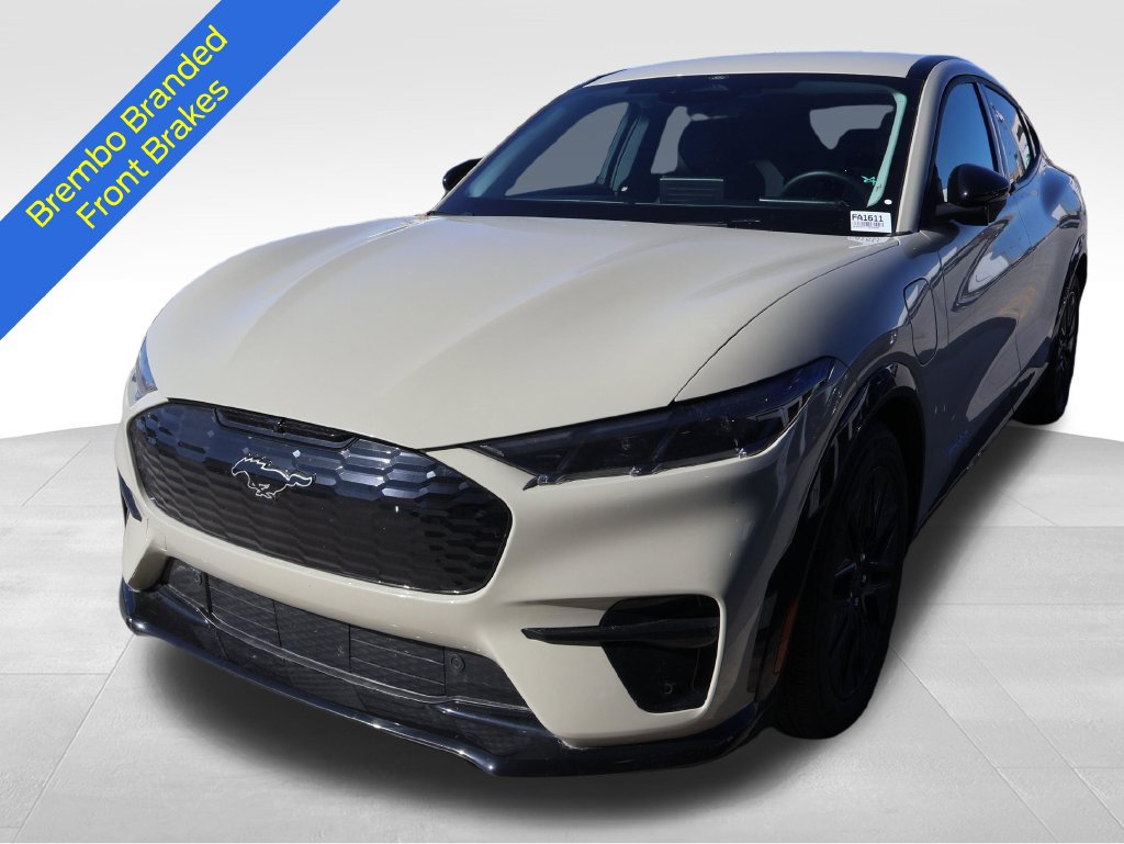Used 2025 Ford Mustang Mach-E Premium w/ Sport Appearance Package AWD/4WD image 4