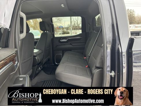 Used 2024 GMC Sierra 1500 SLE image 36