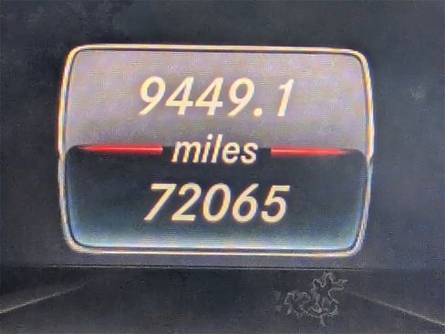 Used 2016 Mercedes-Benz GLA 250 image 33