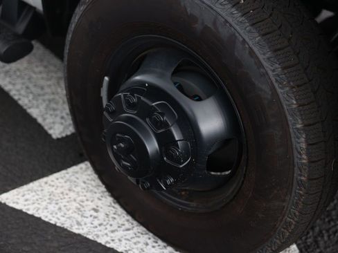 New 2026 RAM 3500 Tradesman AWD/4WD image 9