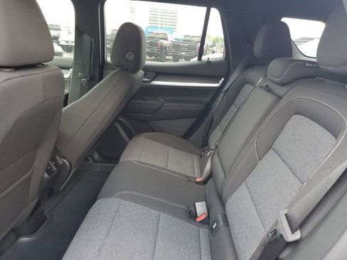 New 2026 GMC Terrain Elevation FWD image 11