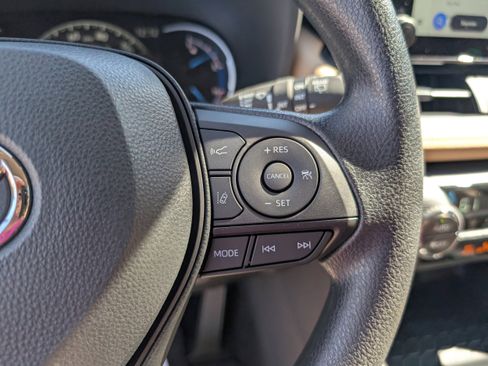 New 2025 Toyota RAV4 XLE image 20