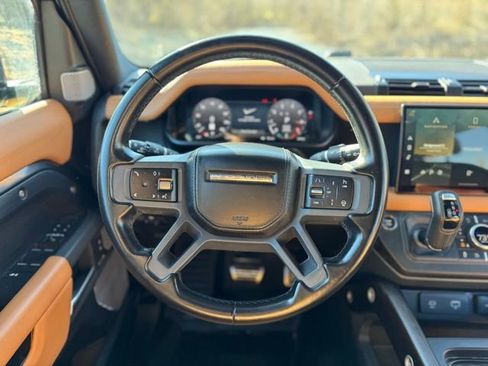 Used 2023 Land Rover Defender 130 X image 25