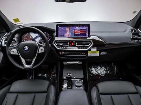 Used 2024 BMW X3 sDrive30i w/ Premium Package w/ZPA image 13