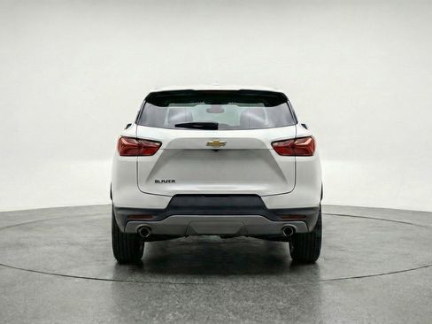 Used 2025 Chevrolet Blazer LT FWD image 7