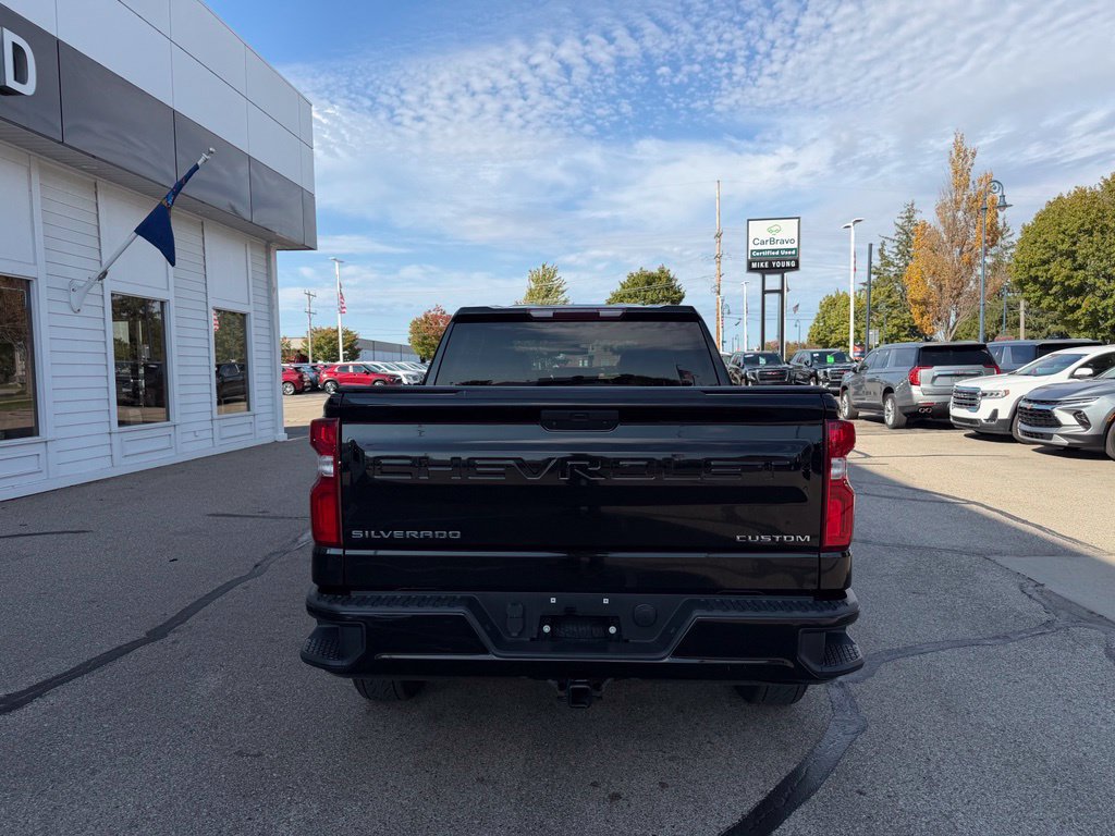 Used 2021 Chevrolet Silverado 1500 Custom w/ LPO, Dark Essentials Package AWD/4WD image 6