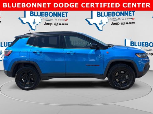 Used 2023 Jeep Compass Trailhawk AWD/4WD image 4