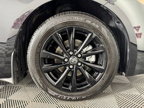 Used 2023 Toyota Corolla SE w/ SE Premium Package image 44