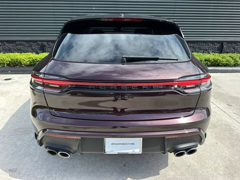 Certified 2024 Porsche Macan AWD/4WD image 13