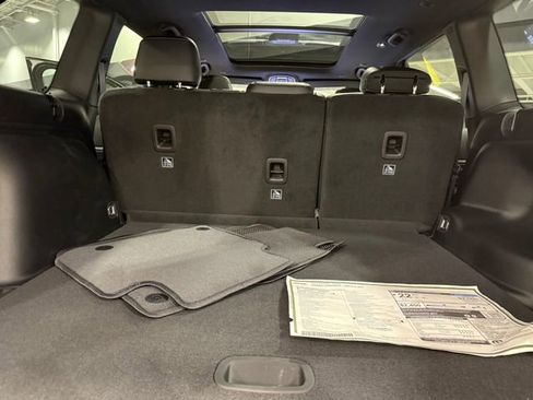 New 2025 Jeep Grand Cherokee Limited w/ Black Appearance Package image 30