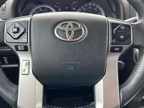Used 2015 Toyota 4Runner Limited AWD/4WD image 18