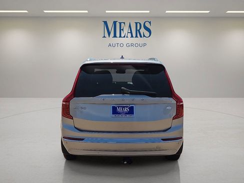 Certified 2023 Volvo XC90 T8 Plus w/ Protection Package Premier image 5