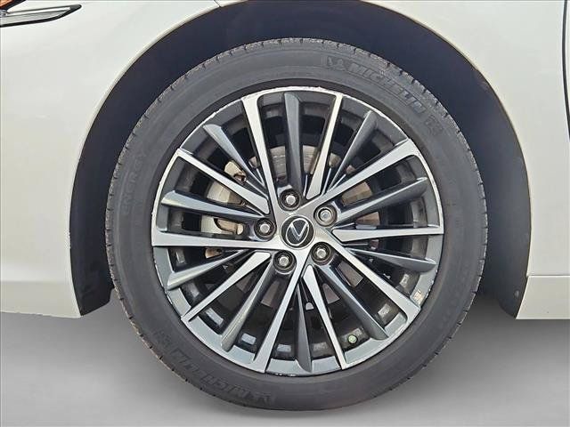 Used 2023 Lexus ES 250 w/ Premium Package AWD/4WD image 25