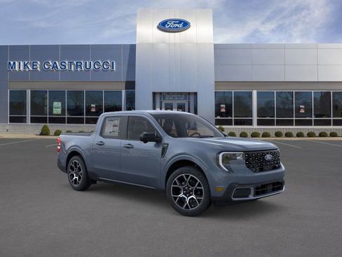 New 2025 Ford Maverick Lariat image 7