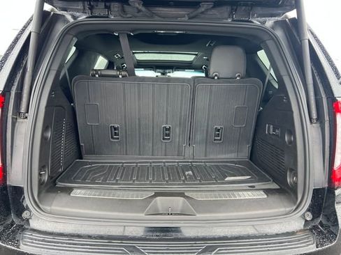 Used 2022 GMC Yukon AT4 image 9