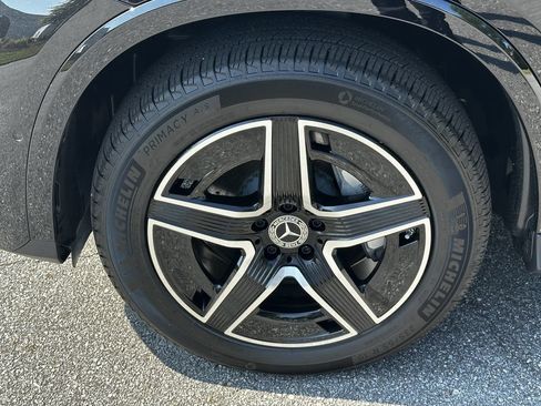 Certified 2026 Mercedes-Benz GLC 300 image 13