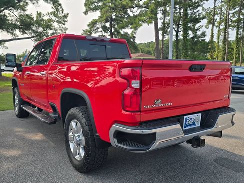 Certified 2020 Chevrolet Silverado 2500 LTZ w/ LTZ Premium Package AWD/4WD image 3