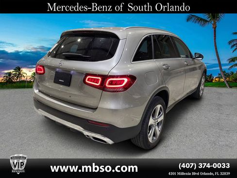 Certified 2022 Mercedes-Benz GLC 300 w/ Premium Package Lite image 15