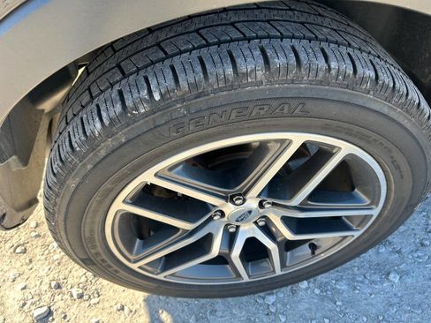 Used 2016 Ford Explorer Sport w/ Equipment Group 401A image 12