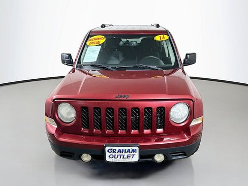 Used 2014 Jeep Patriot Sport w/ Power Value Group FWD image 2
