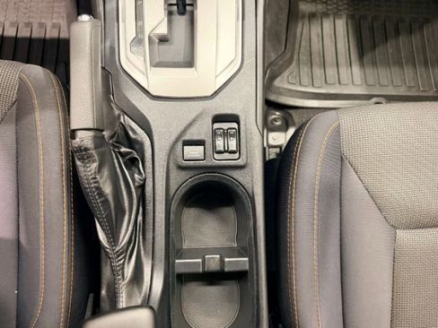 Used 2018 Subaru Crosstrek 2.0i Premium image 20