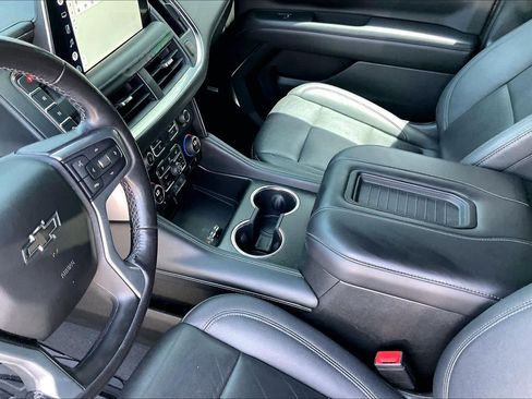Used 2022 Chevrolet Tahoe Z71 AWD/4WD image 17
