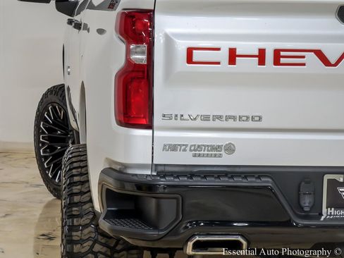 Used 2019 Chevrolet Silverado 1500 LT Trail Boss AWD/4WD image 8