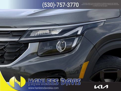 New 2025 Kia Seltos X-Line AWD/4WD image 10