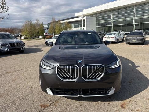 Used 2026 BMW X3 xDrive30i w/ Premium Package AWD/4WD image 2