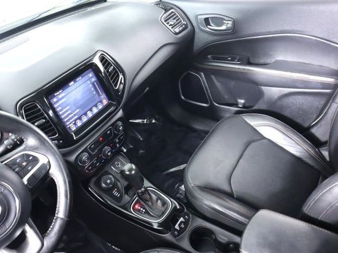 Used 2019 Jeep Compass Limited image 34