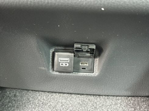 New 2026 Toyota Camry Hybrid image 14