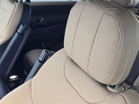 New 2025 Land Rover Range Rover Sport Dynamic SE image 10