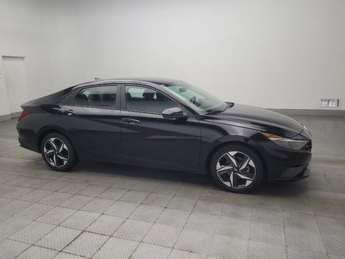 Used 2023 Hyundai Elantra SEL w/ Convenience Package FWD image 11