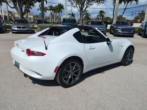 Used 2018 MAZDA MX-5 Miata RF Grand Touring image 3