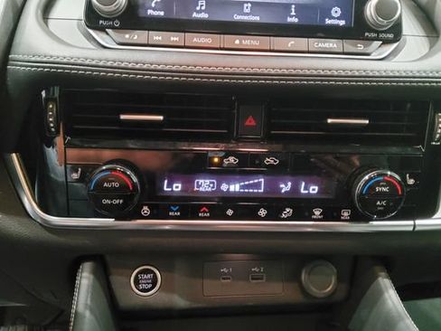 Used 2021 Nissan Rogue SL AWD/4WD image 30
