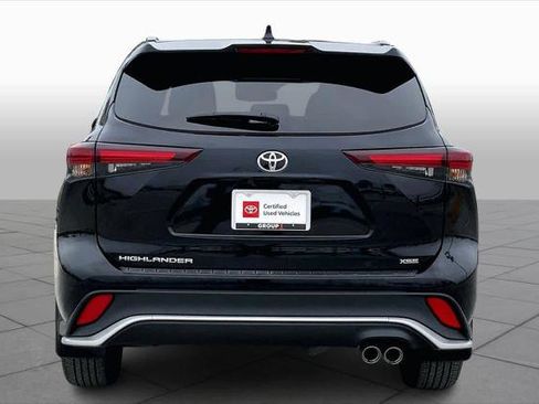 Certified 2024 Toyota Highlander XSE image 5