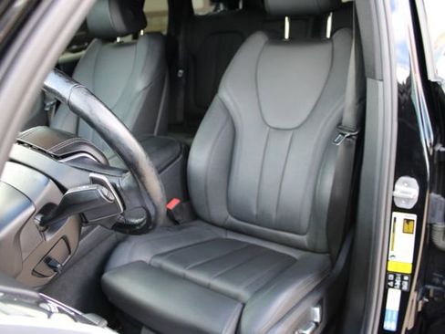 Used 2019 BMW X5 xDrive40i w/ Convenience Package AWD/4WD image 13