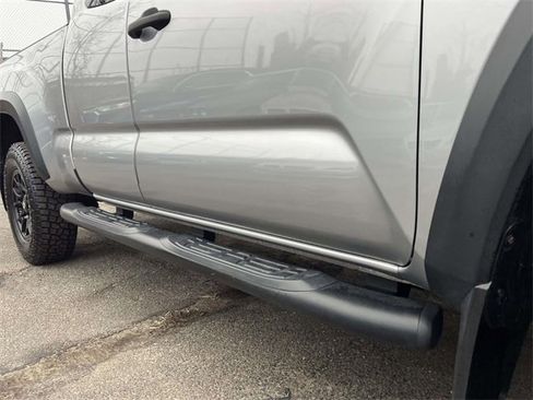Used 2020 Toyota Tacoma SR image 8