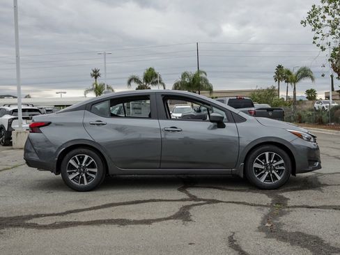 New 2025 Nissan Versa SV image 3