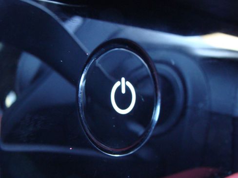 Used 2020 Porsche Taycan 4S image 27