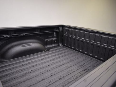 New 2026 RAM 1500 Big Horn AWD/4WD image 18