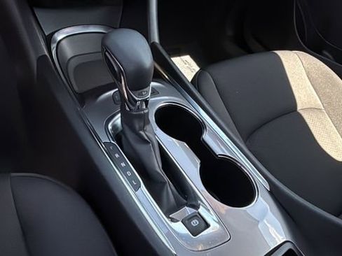 Used 2024 Chevrolet Malibu LT image 22