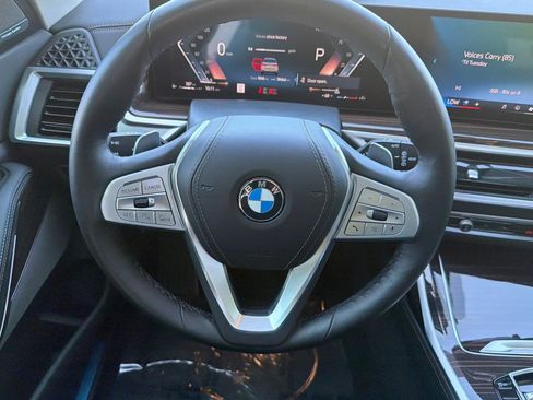 Used 2026 BMW X7 xDrive40i AWD/4WD image 18