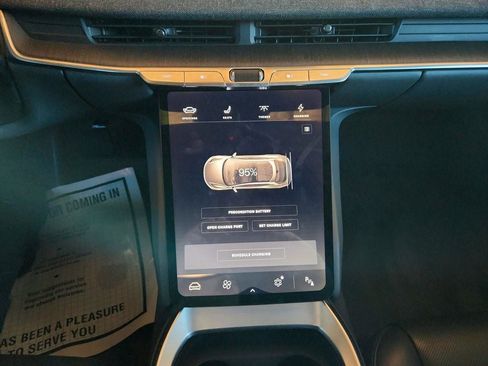 Used 2023 Lucid Air Pure image 17